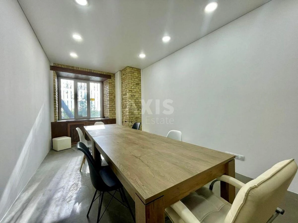 Trade object vul. Rustaveli Shota 10, 56m271209