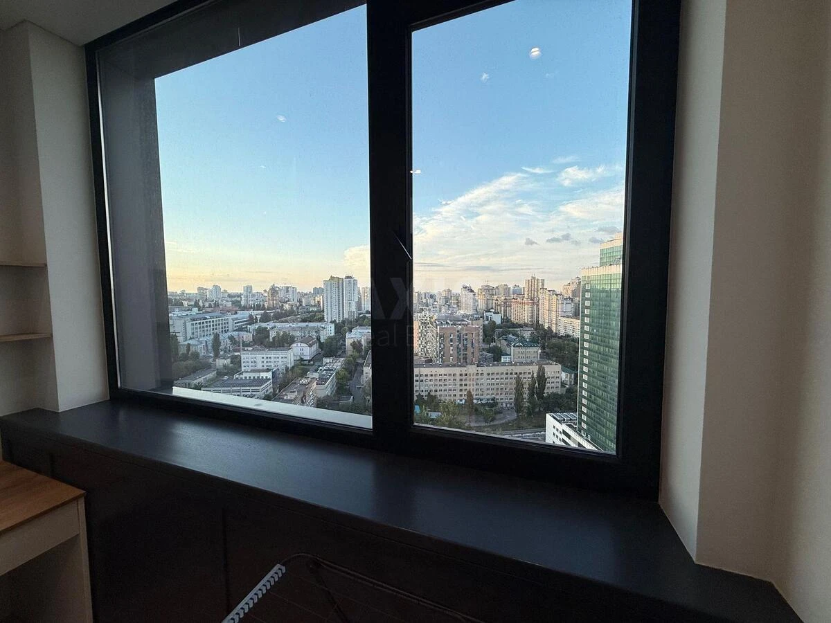 2k apartment pr-t Berestejskij 11Б697734