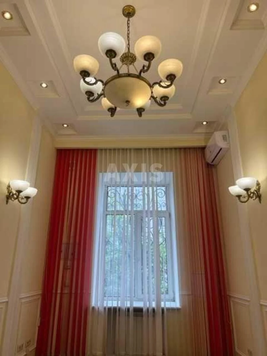 Офис ул. Саксаганского 57, 90м271427