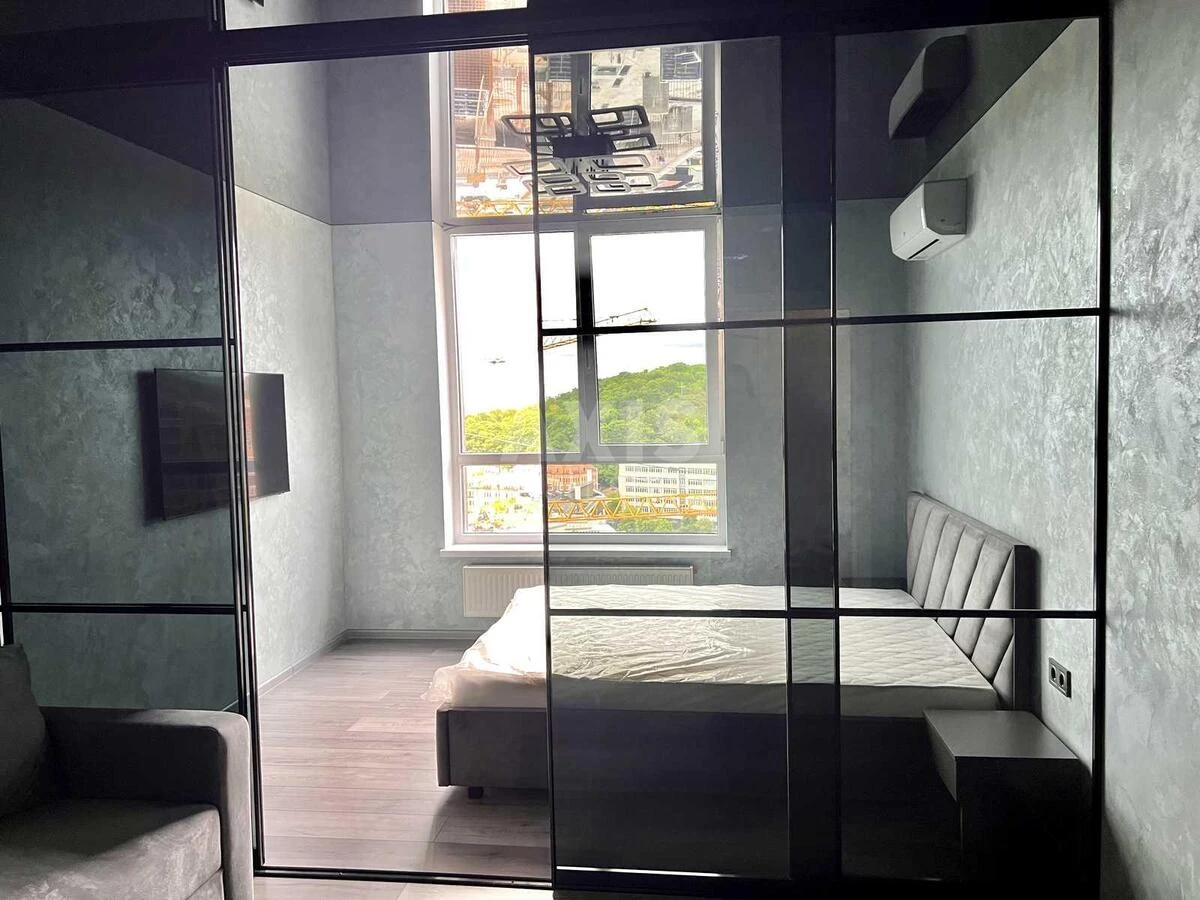 1k apartment vul. Glybochyc'ka 737134515