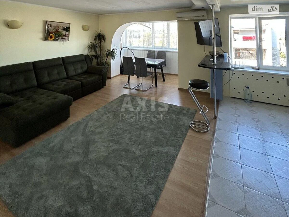 3k apartment vul. Novopyrogivs'ka 31697532