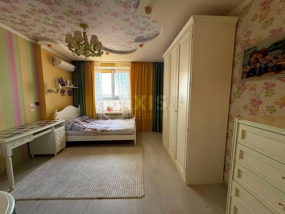 4к квартира пр-т Лобановского 6Г694443