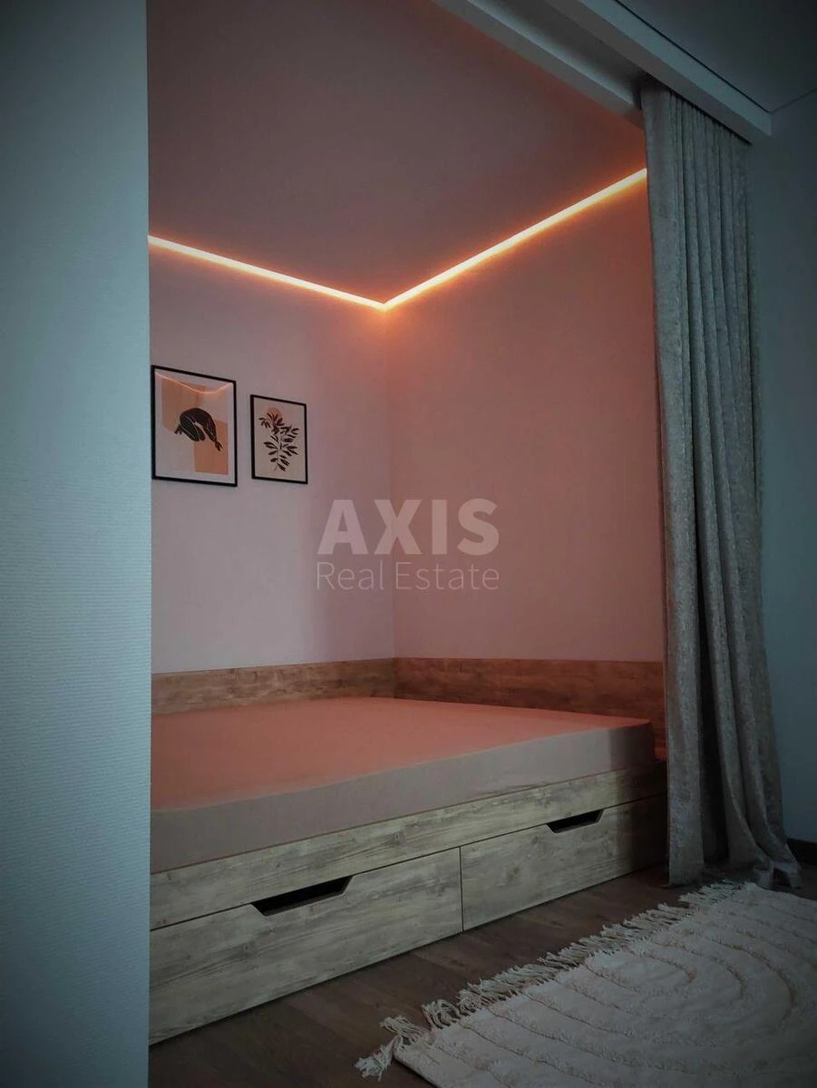 1k apartment vul. Sverstjuka Jevgena 4709685