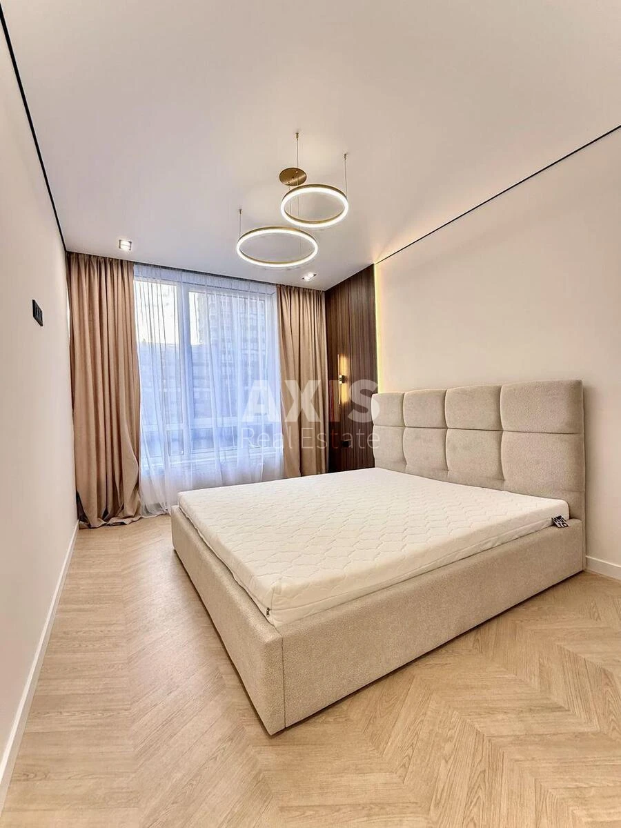 1k apartment vul. Oleksandra Olesja nine A682107