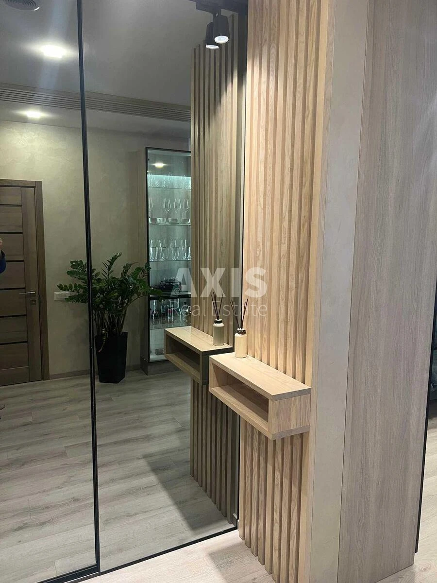 1k apartment vul. Zarichna 1679745