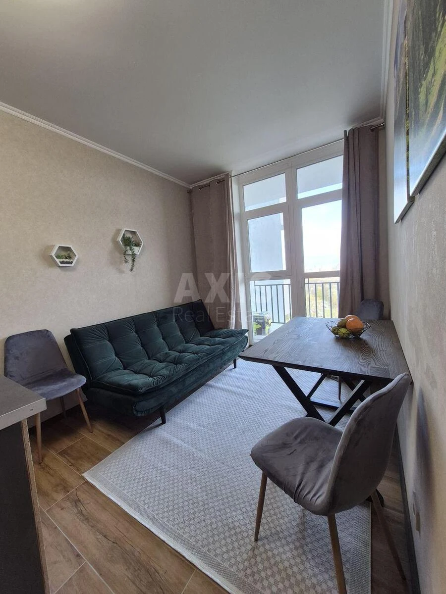 2к квартира пр-т Глушкова Академика 42699301