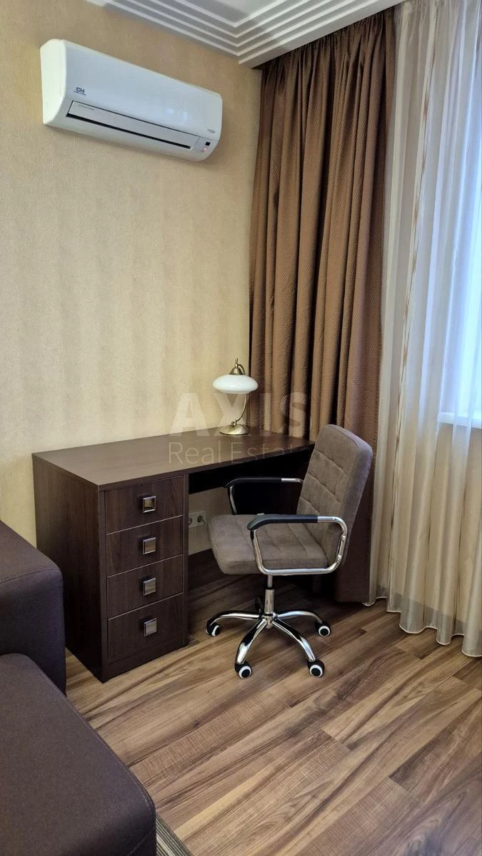 2k apartment vul. Sikors'kogo Igorja Aviakonstruktora 1А669232