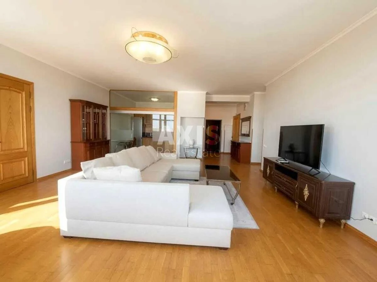 4k apartment uzv. Klovs'kyj 5706392