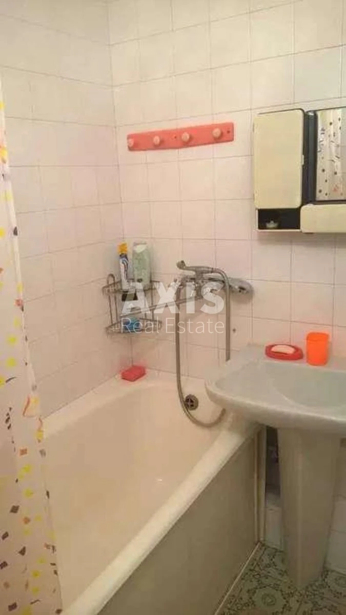 3k apartment vul. Patriarha Mstyslava Skrypnyka 72724910