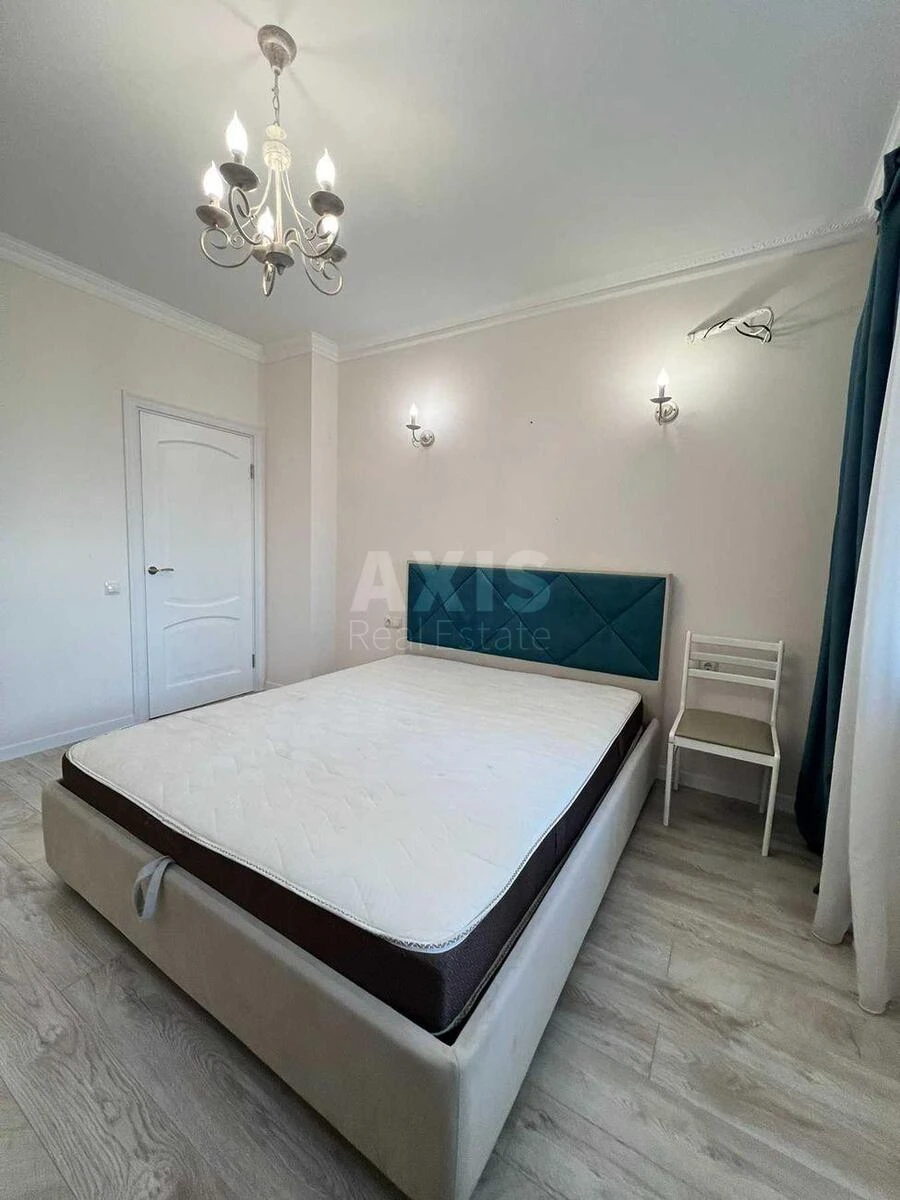 4к квартира ул. Михаила Максимовича 3Д661286