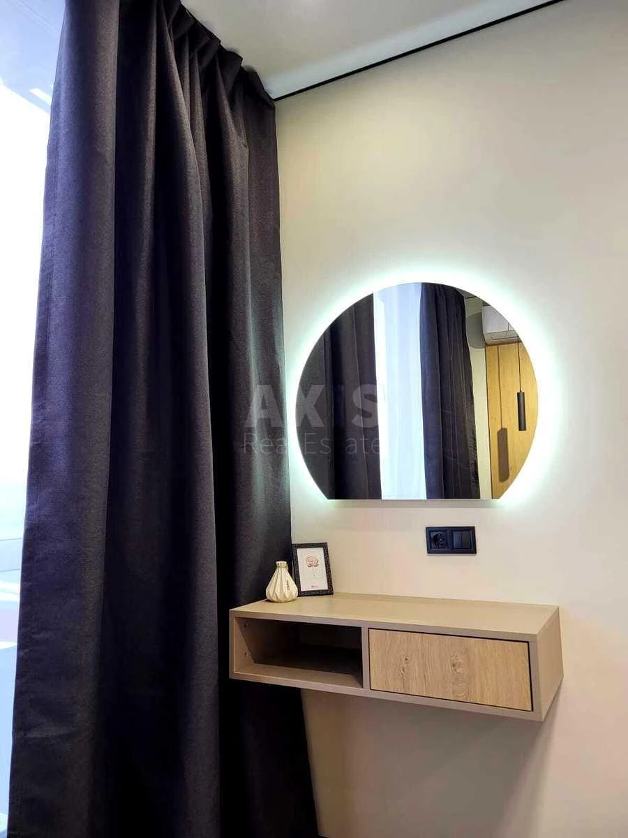 1k apartment vul. Prychal'na 10712979