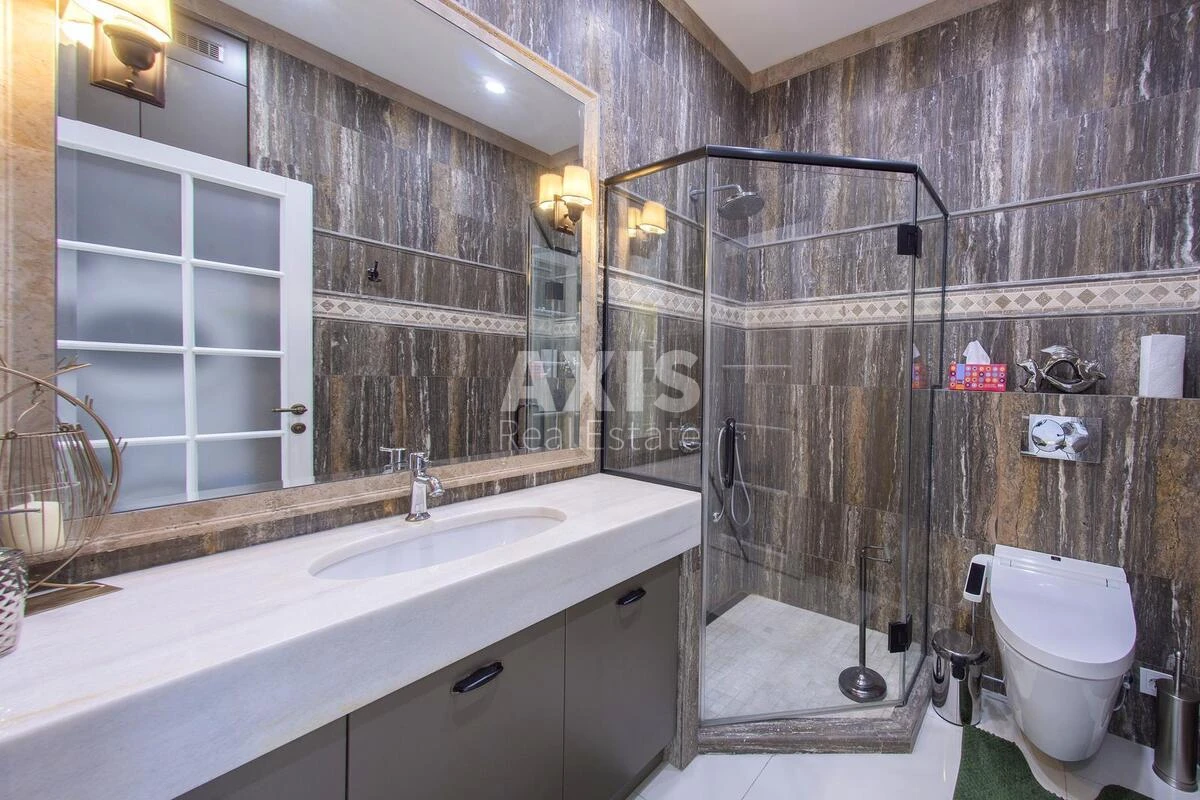 3к квартира спуск Кловский 76581812