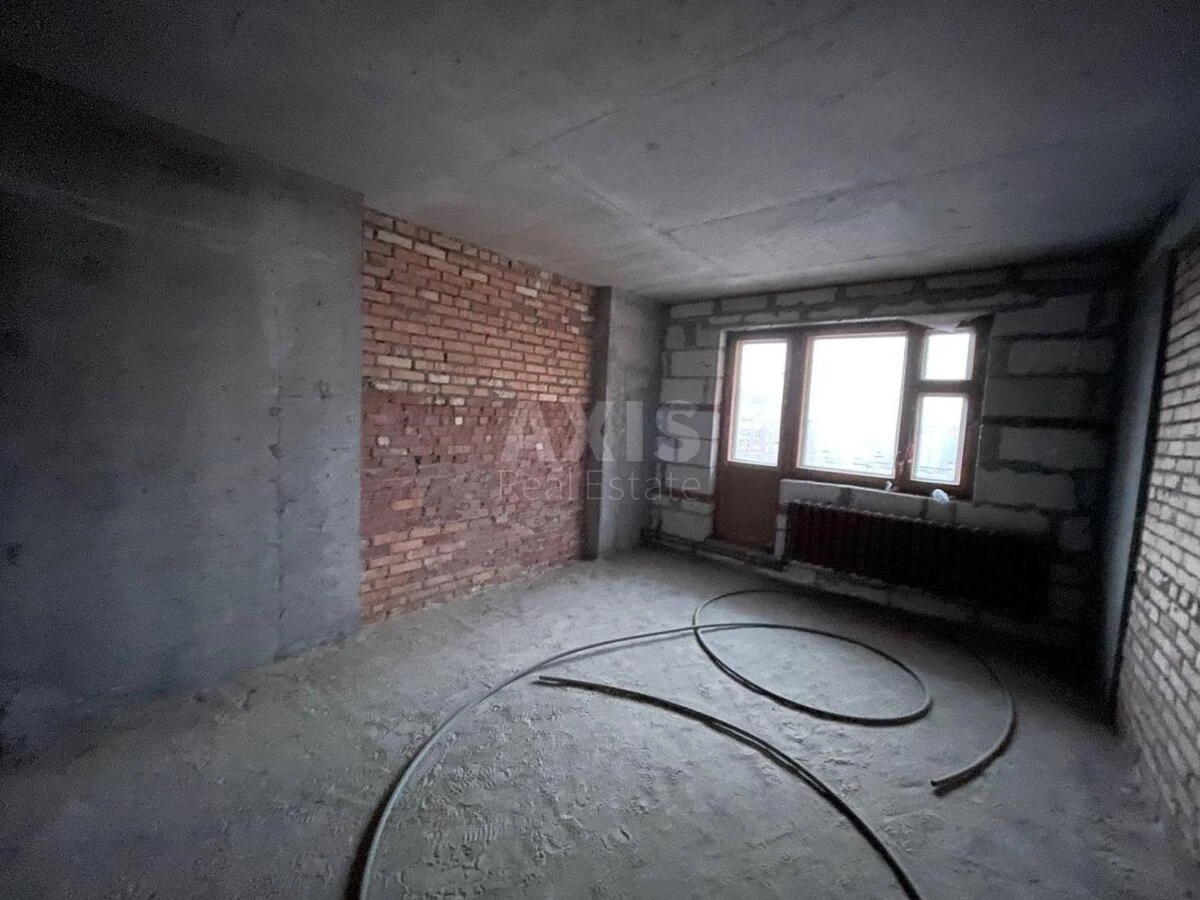 5k apartment vul. Ahmatovoi' Anny 13Д697843