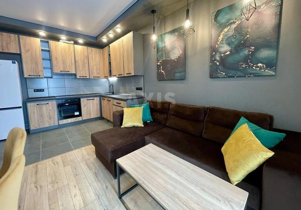 3k apartment vul. Myhajla Maksymovycha 26Г690790