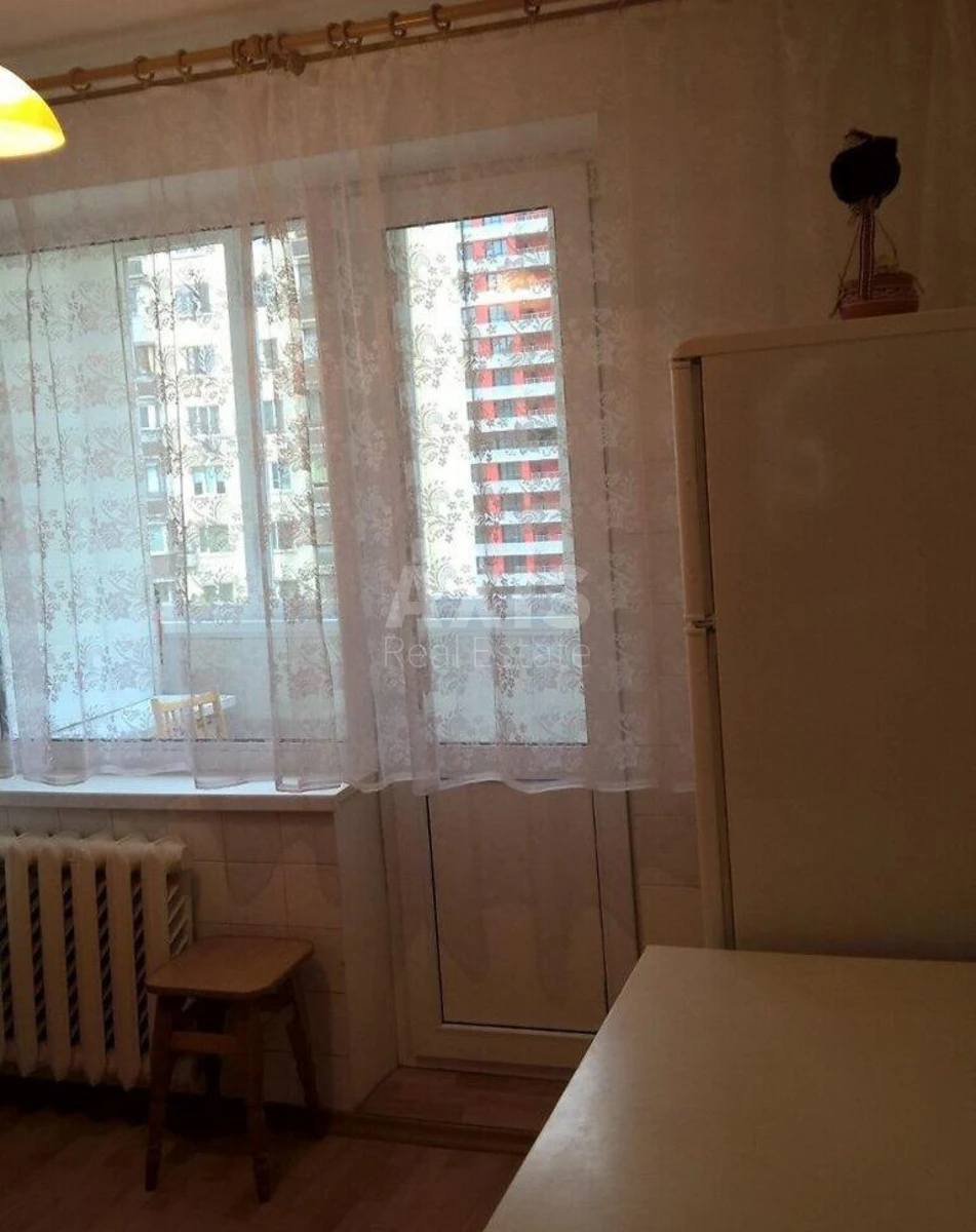 3k apartment vul. Patriarha Mstyslava Skrypnyka 7272491