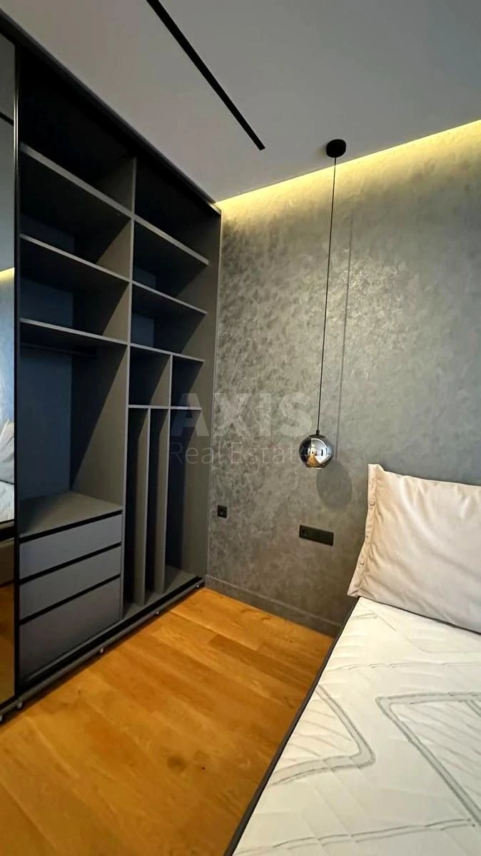 2k apartment nab. Dniprovs'ka 18Б689958