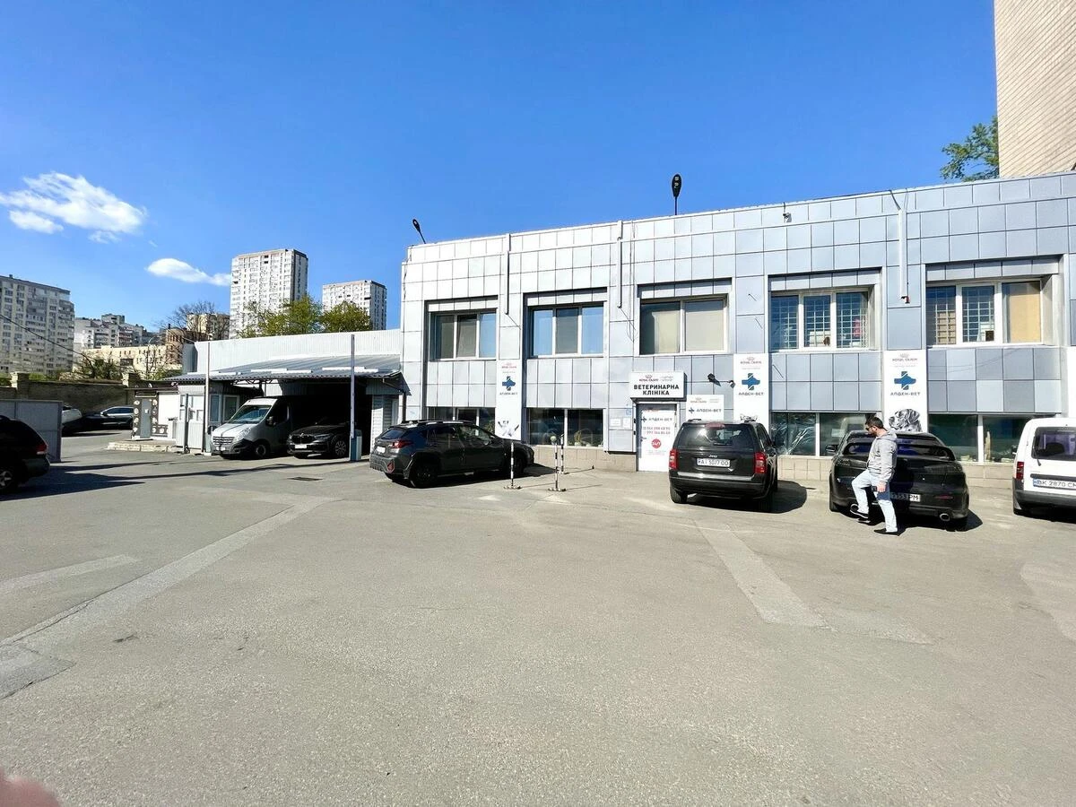 Trade object pr-t Lobanovs'kogo 4, 220m269457