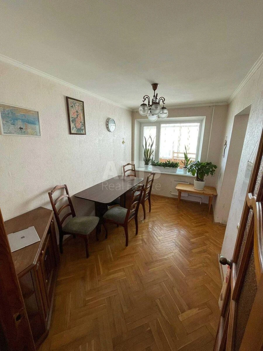 3к квартира ул. Левко Лукьяненко 13А695421