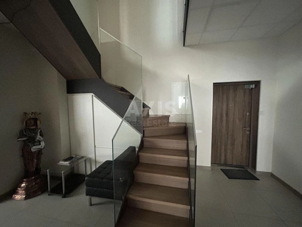 Office vul. Mykil's'ko-Slobids'ka 3Б, 175m27121618