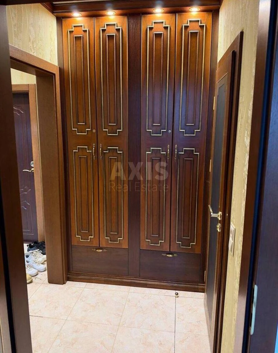 1k apartment vul. Zakrevs'kogo Mykoly 957189010