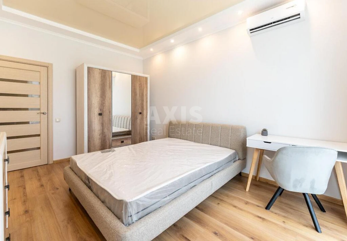 1к квартира ул. Предславинская 42249894