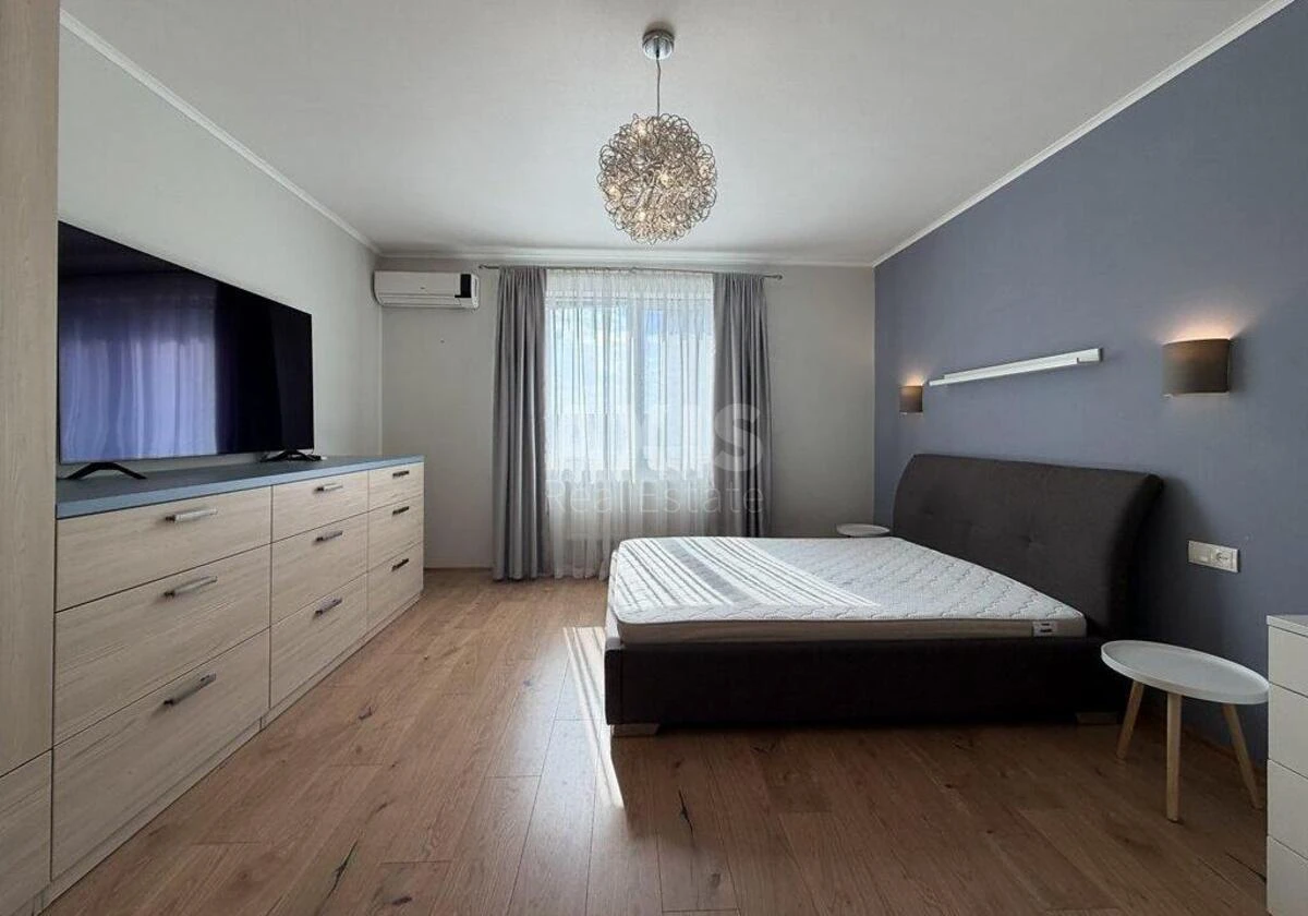 2к квартира ул. Семьи Стешенкив 9709995