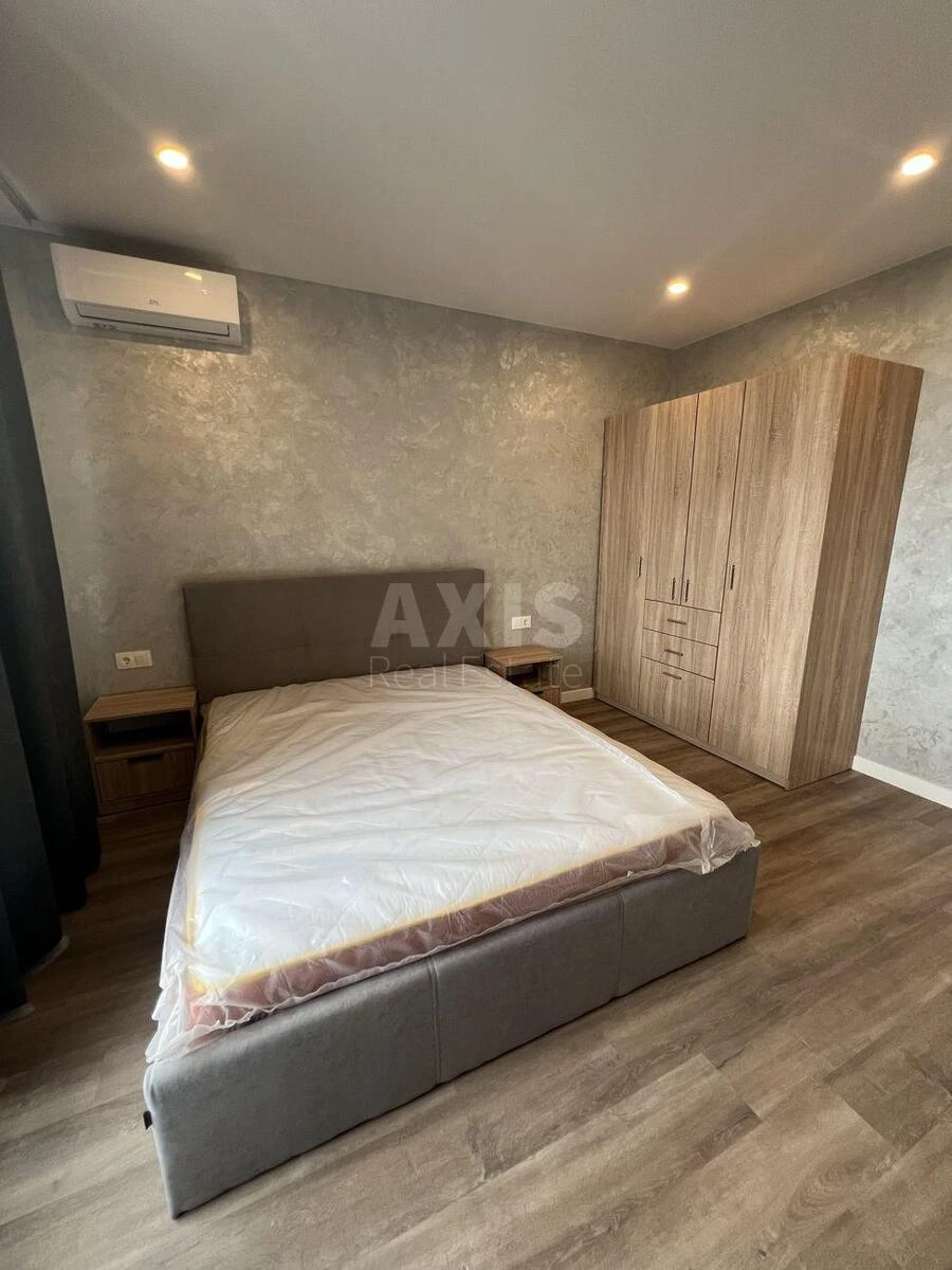 1k apartment shose Stolychne 10696743