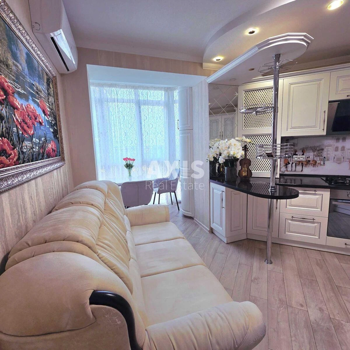 2k apartment vul. Radystiv 32688637