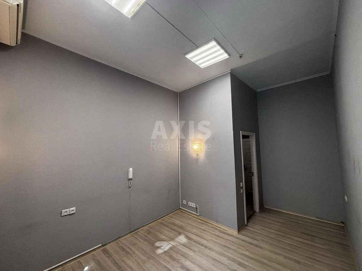 Office vul. Basejna 3А, 31m2685980