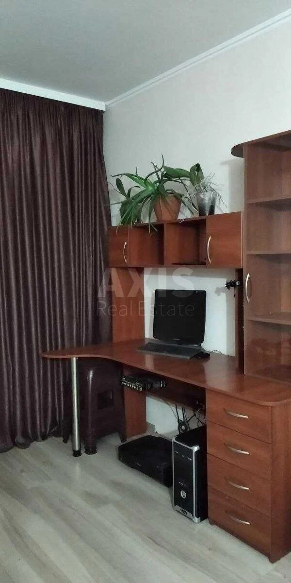 1k apartment vul. Shums'kogo Jurija 3Г706510