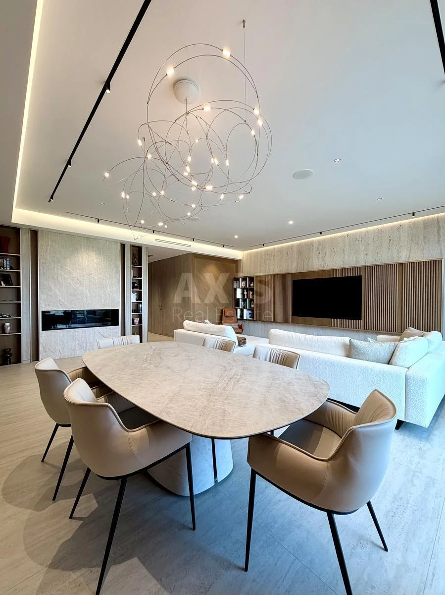 4k apartment prov. Laboratornyj 77036121