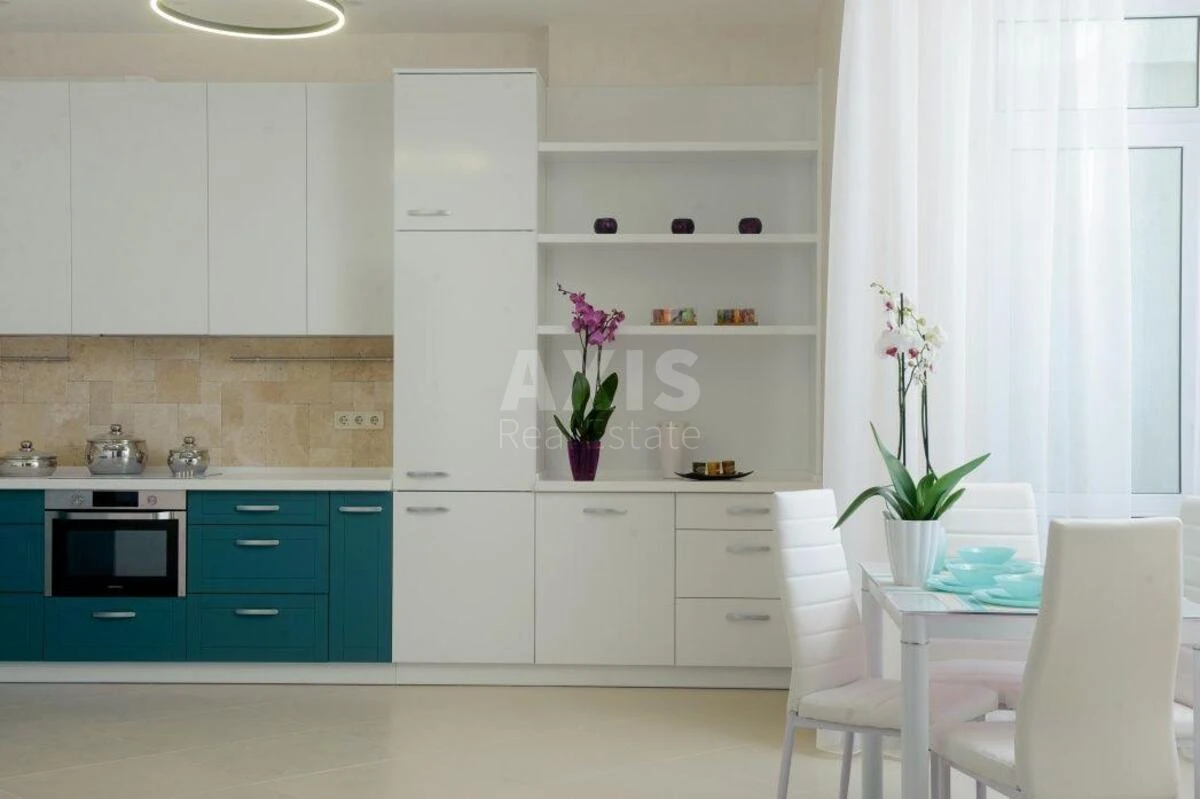 1k apartment vul. Jevgena Konoval'cja 44А709690