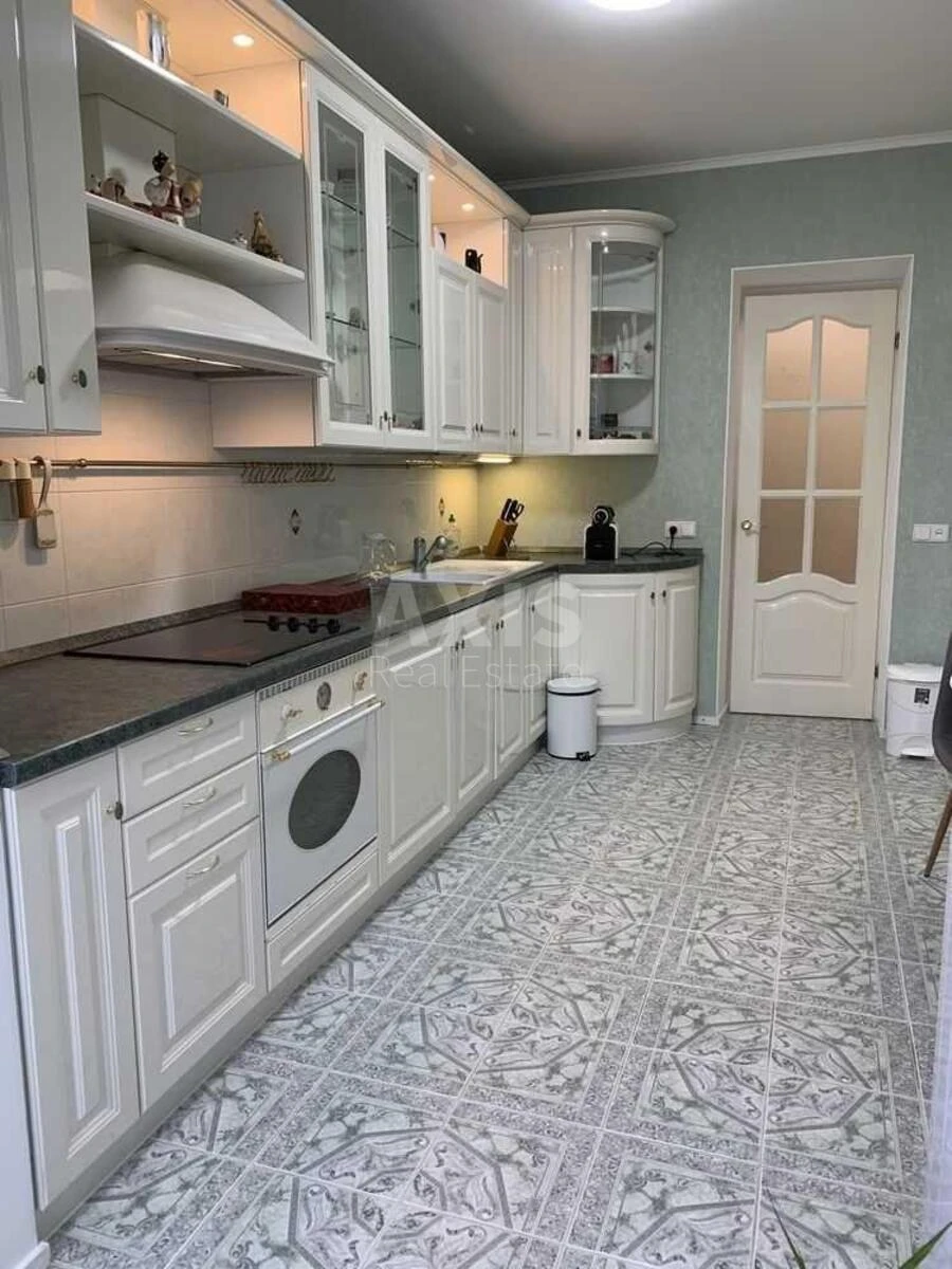3k apartment vul. Staronavodnyc'ka 8Б69322