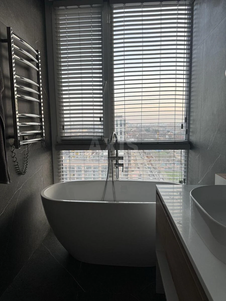2к квартира ул. Салютная 2Б713659