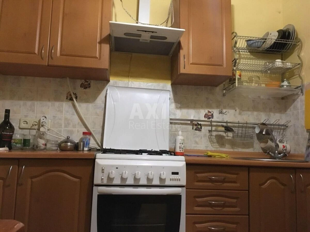 1k apartment pr-t Leonida Kadenyuka 369548