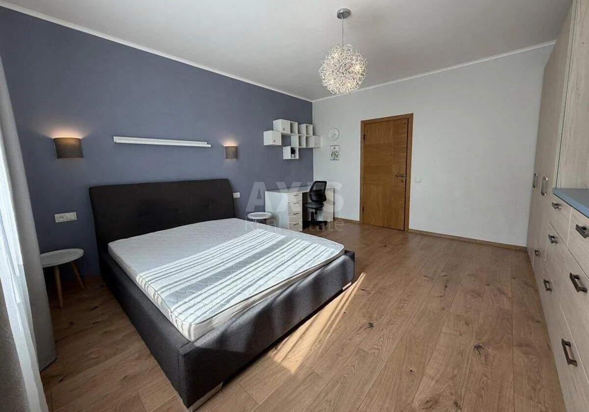 2k apartment vul. Strokacha Tymofija 9709997