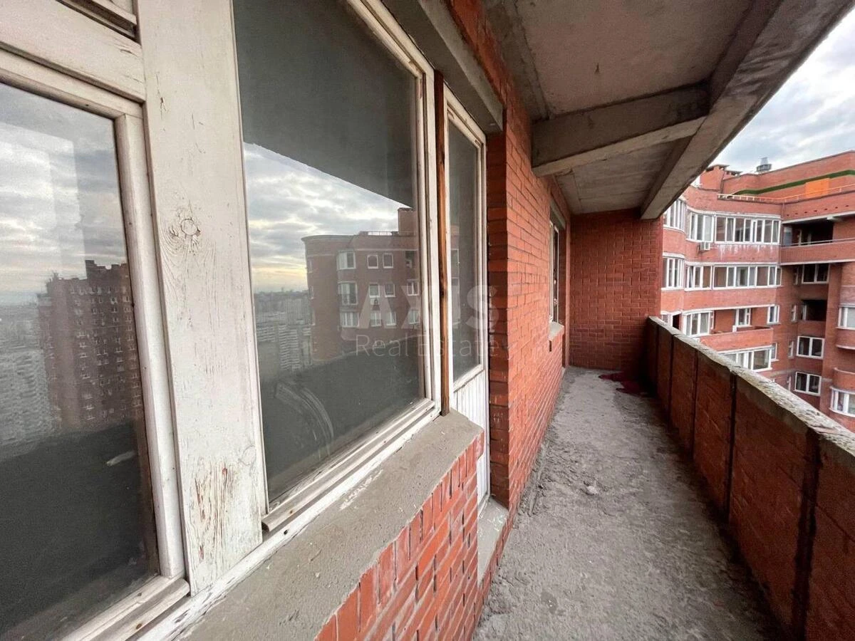 5к квартира ул. Ахматовой Анны 13Д697846