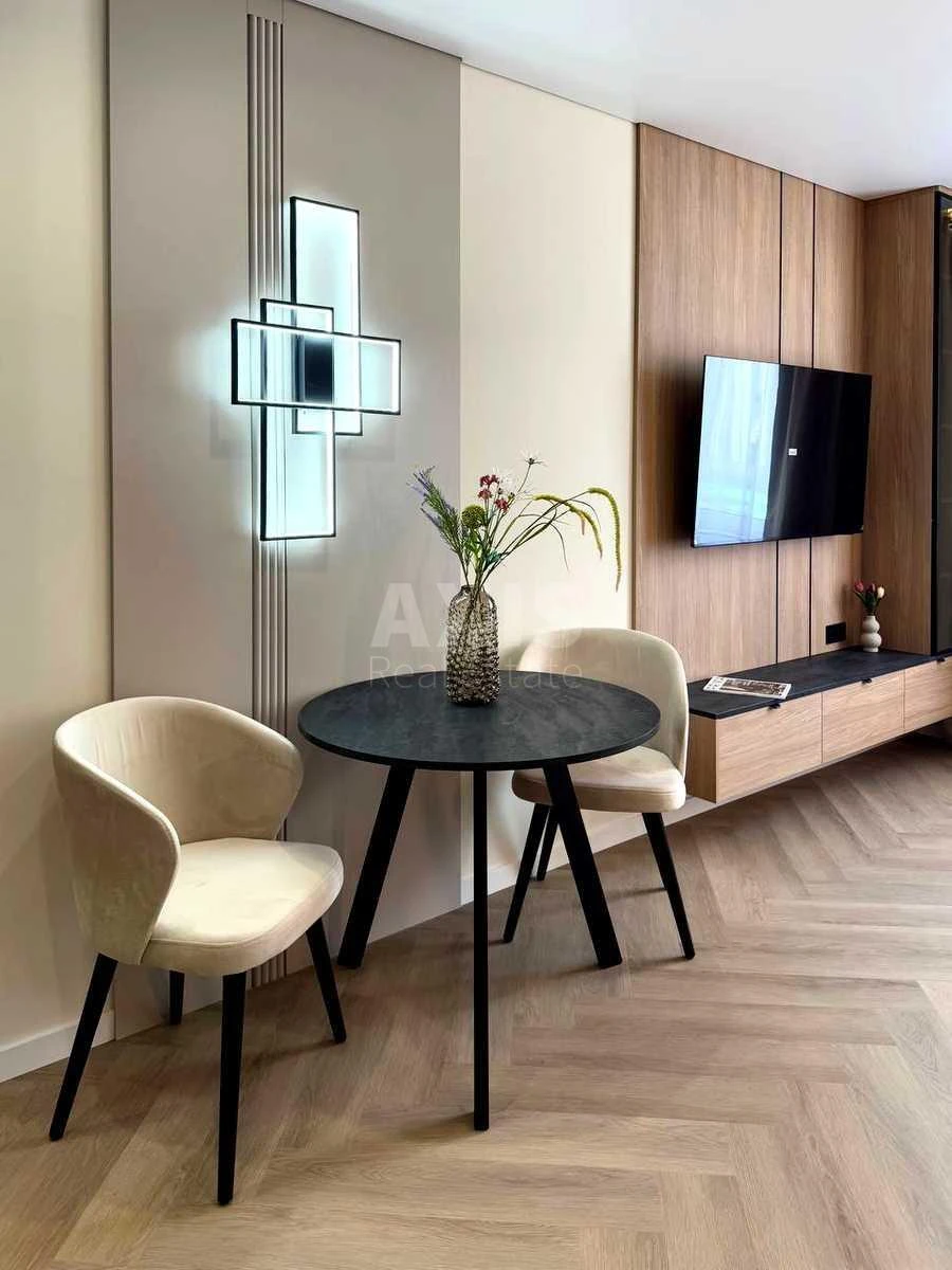1k apartment vul. Oleksandra Olesja 17712981