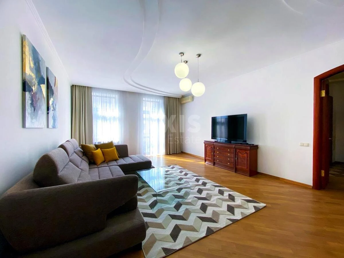 4k apartment vul. Hmel'nyc'kogo Bogdana 80702463