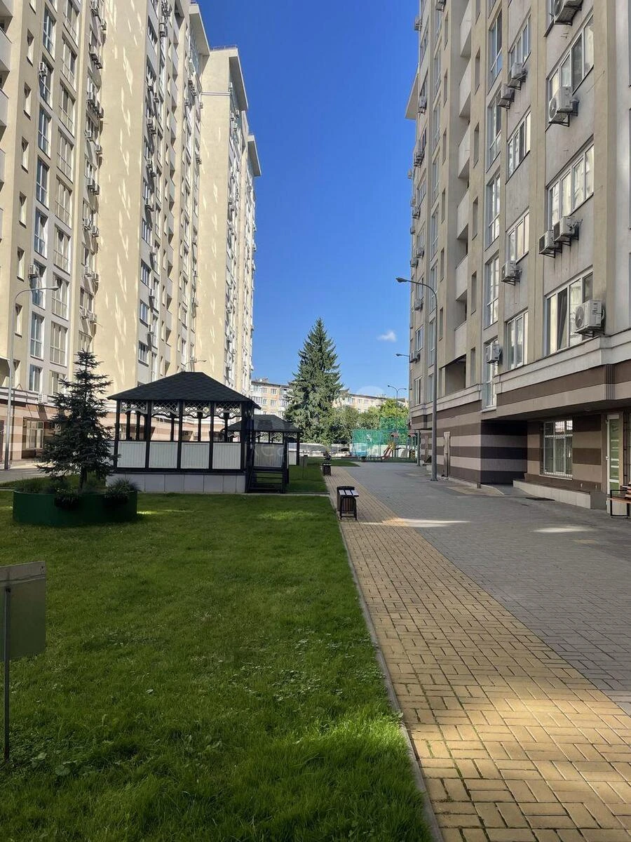 1k apartment vul. Oleksandrivs'ka 17012514