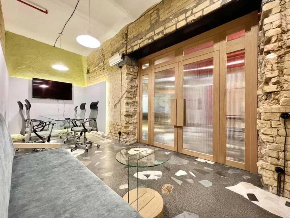 Office vul. Hmel'nyc'kogo Bogdana 74, 129m2686831