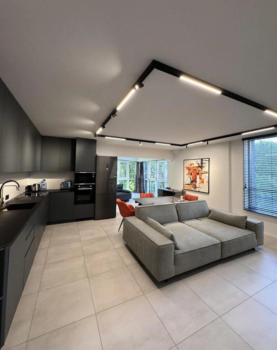 3k apartment vul. Glybochyc'ka 73691111