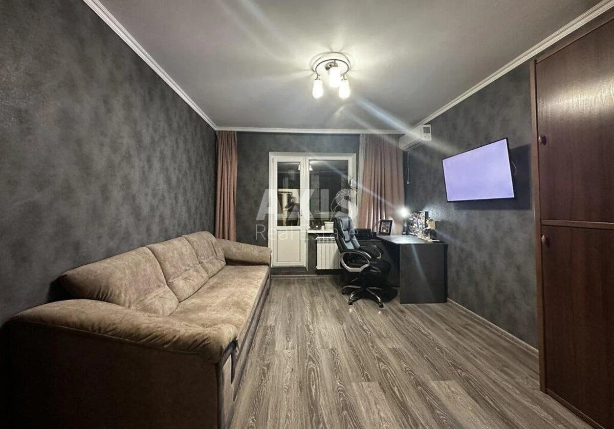 3k apartment vul. Rajduzhna 11А606861