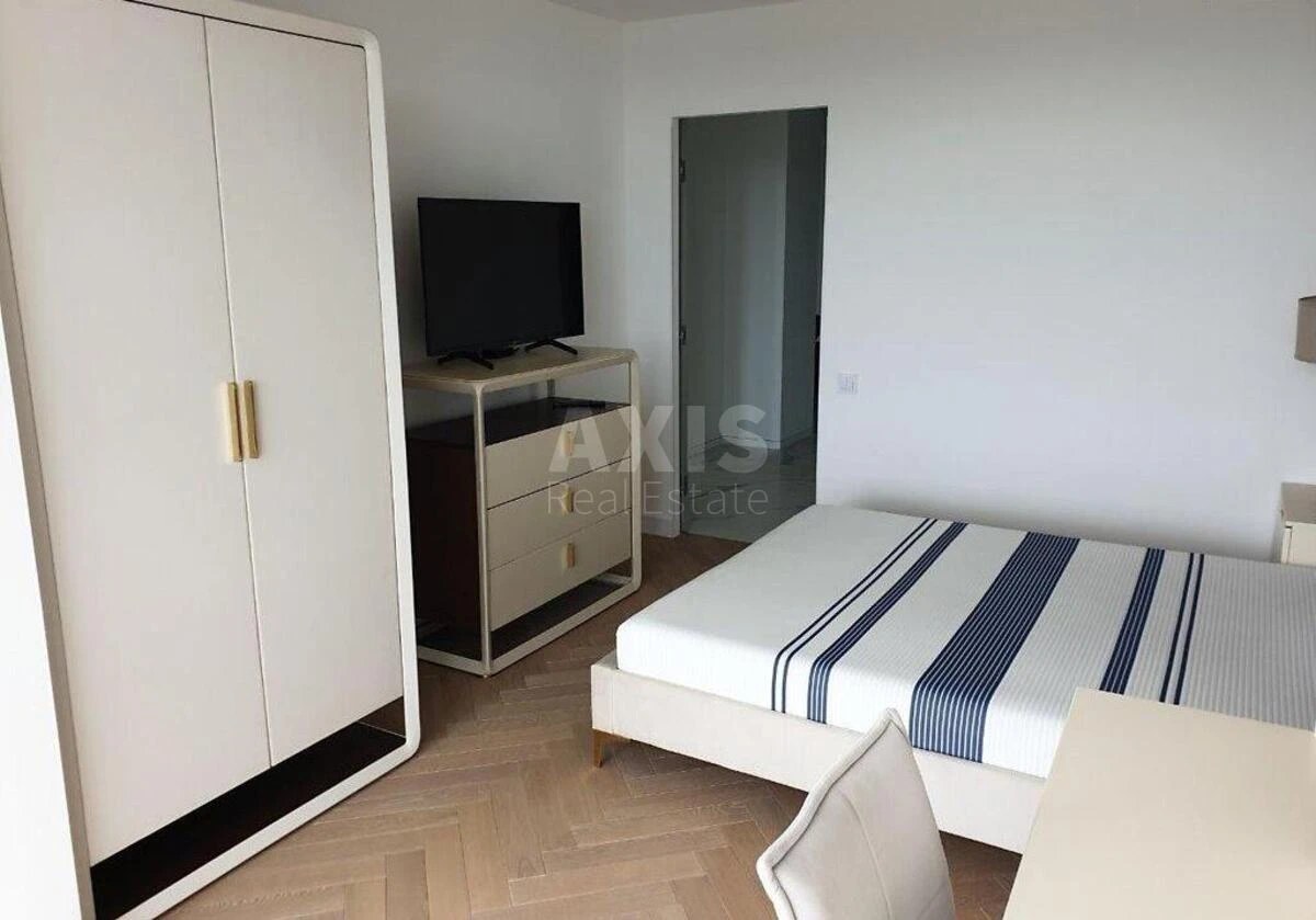 4k apartment nab. Dniprovs'ka 1А6898210