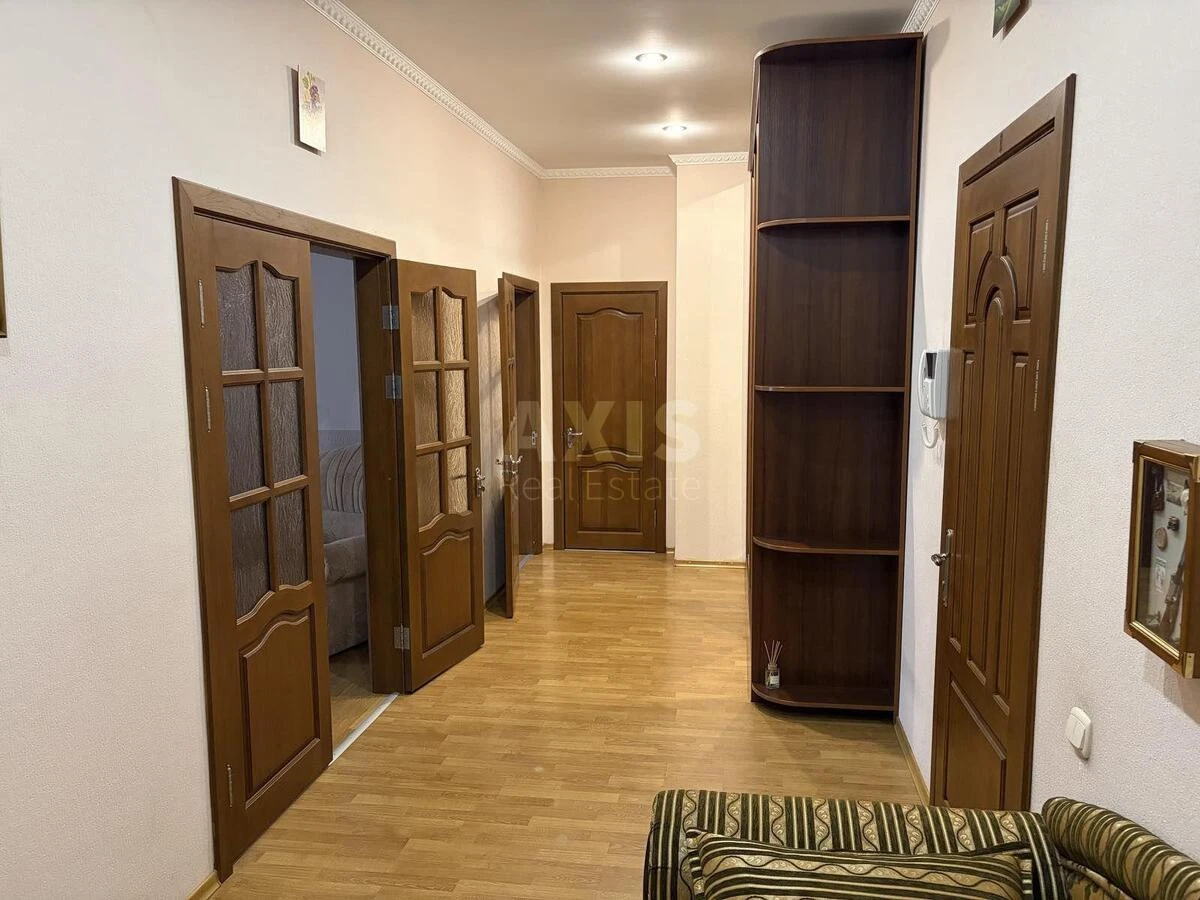 2к квартира ул. Дмитриевская 697095516
