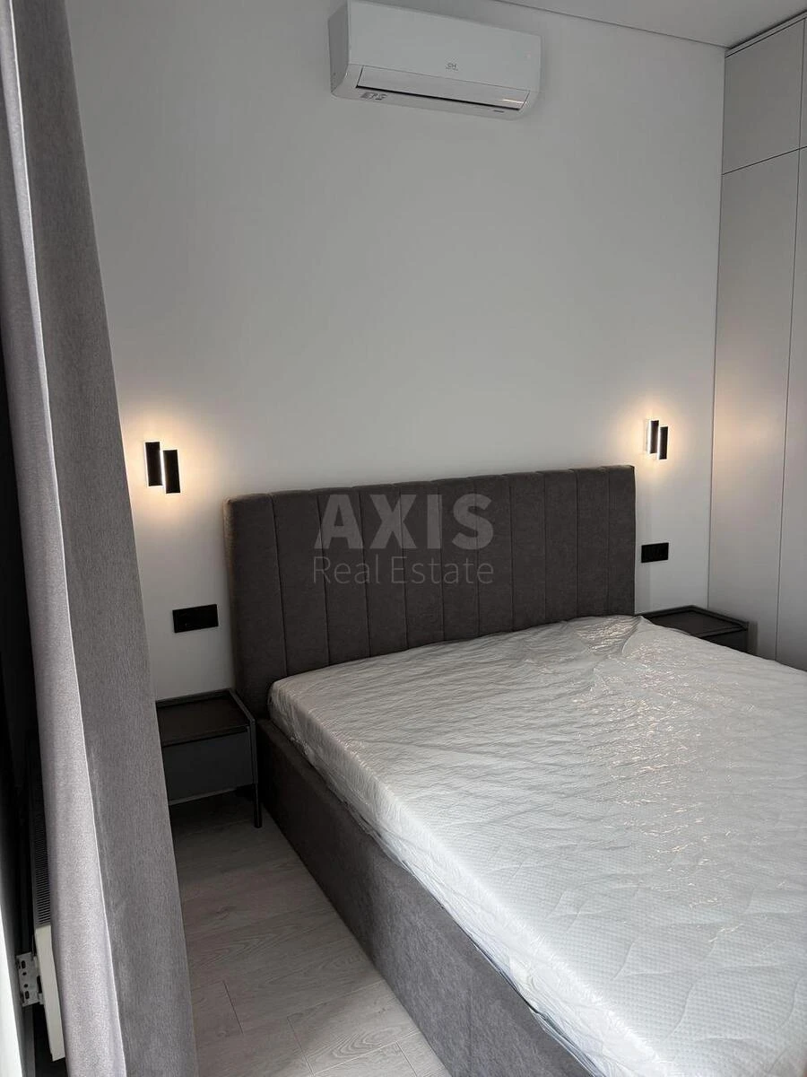 1k apartment vul. Gareta Dzhonsa 8703027