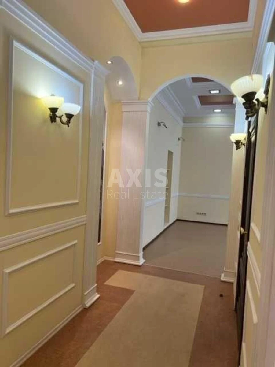 Офис ул. Саксаганского 57, 90м27142713