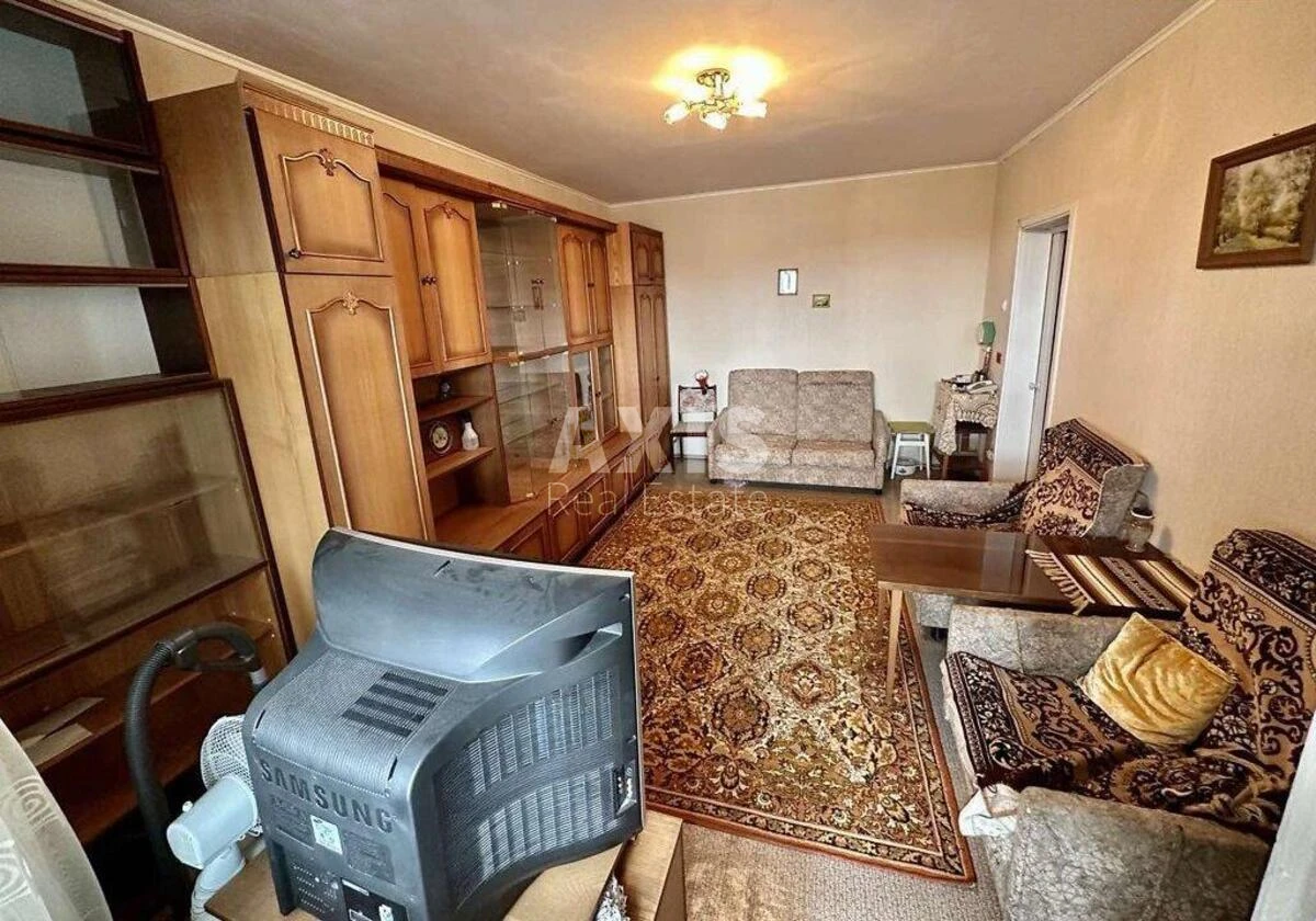 1к квартира пр-т Червоной Калины 52694321