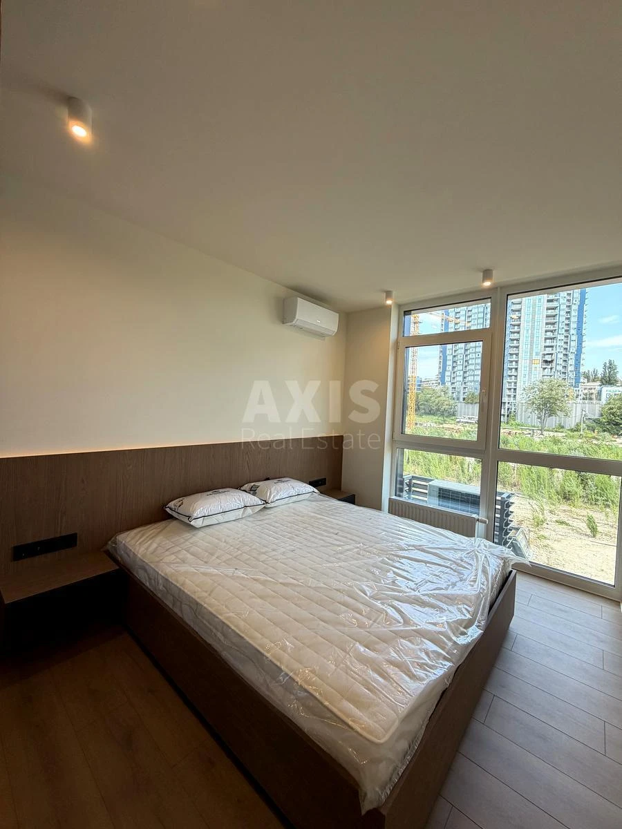 3k apartment vul. Kudri Ivana 3А703246