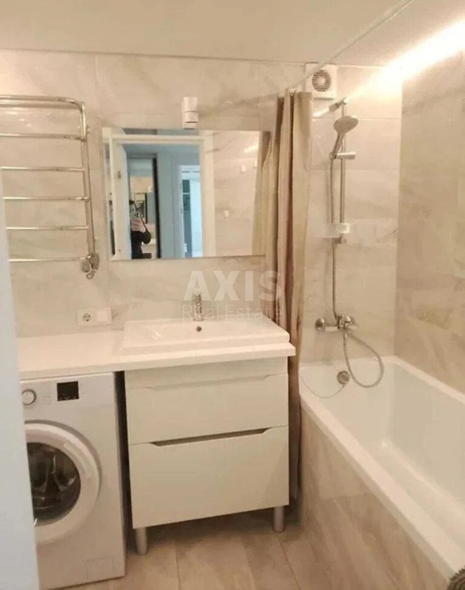 2k apartment vul. Metrologichna 54Б688776